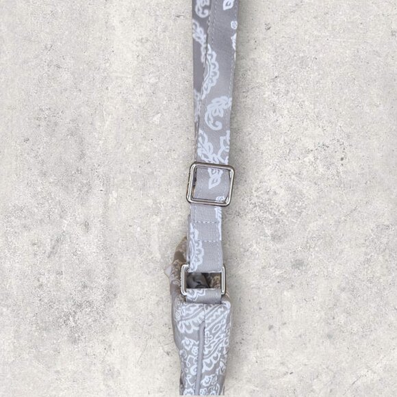 Vera Bradley Collegiate Crossbody - University of Virginia -Gray - NWT - Picture 4 of 8